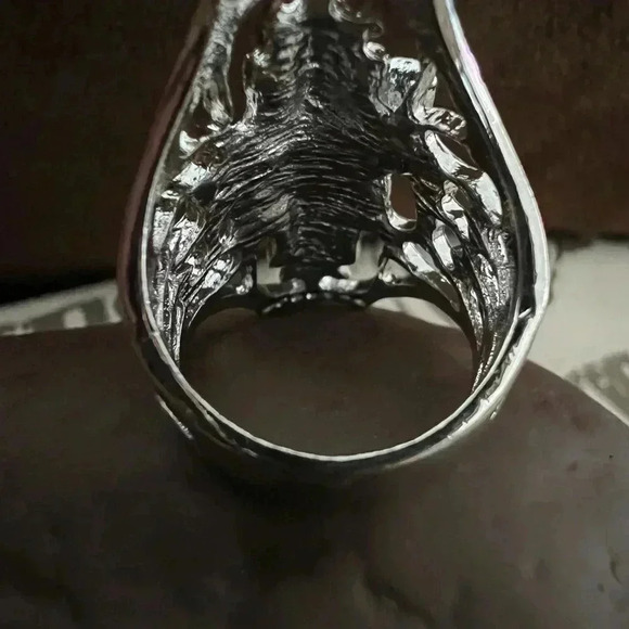 Ring- faux turquoise cactus, silver ring. Size: 8. - Picture 2 of 7